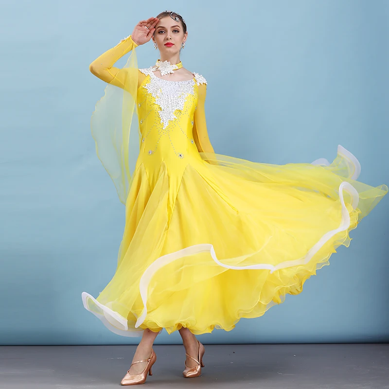 Costume de danse de salon latine personnalisé pour femmes adultes, robe de danse moderne, grande robe pivotante, robe de performance d'équipe professionnelle
