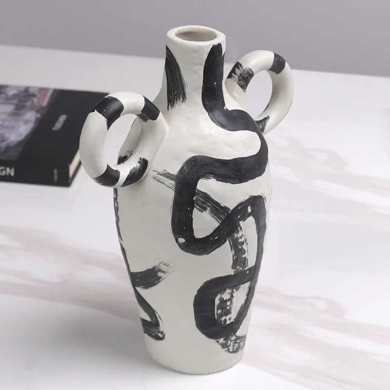 

Чернила граффити бинауральная узкая ваза орнамент гостиная цветочная композиция скандинавский свет роскошный простой арт-домашний мягкий деко