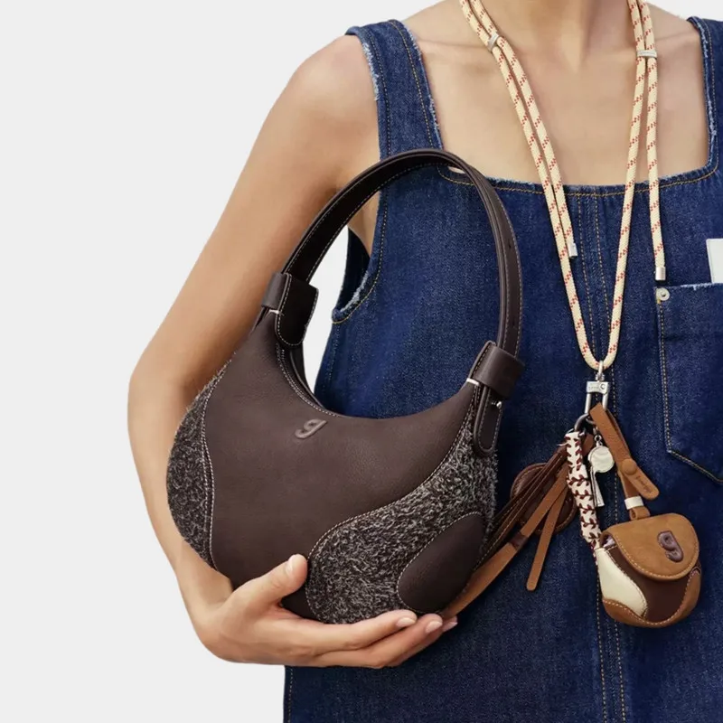 KUNOGIGI 2025 Baseball Bag Underarm Women's Small New Moon Niche Crossbody Bag