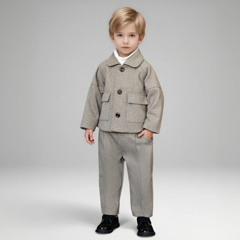 

Детский костюм-пиджак в британском стиле, на возраст от 2 до 12 лет