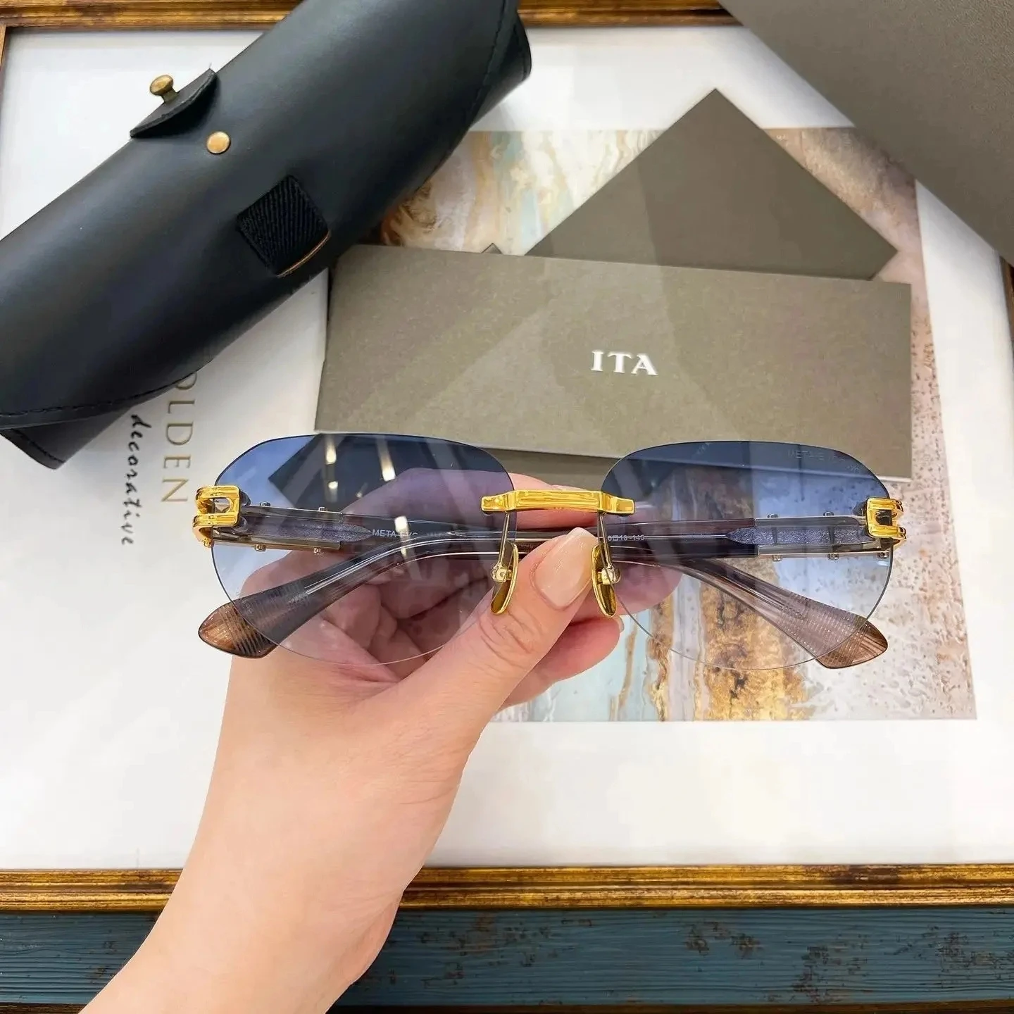 

Original LIANGCHENDITA DTS152 Polarized Gradient Oversized Men Sunglasses Premium Luxury Designer Fashion Women Couple Eyewear