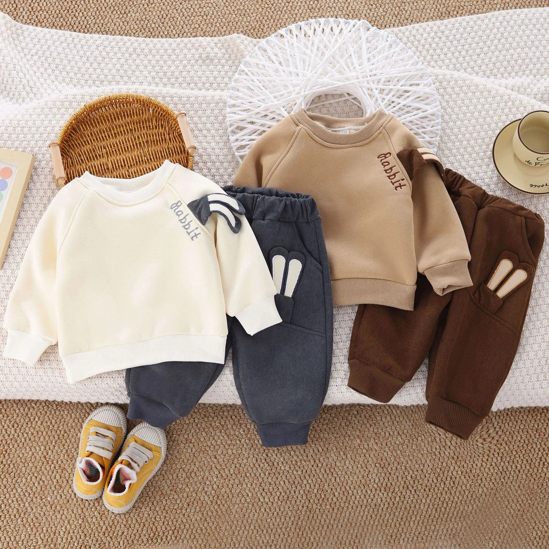 Neues Herbst- & Winter-Kinder-Fleece-Sweatshirt Zweiteiler-Set – Detail 1