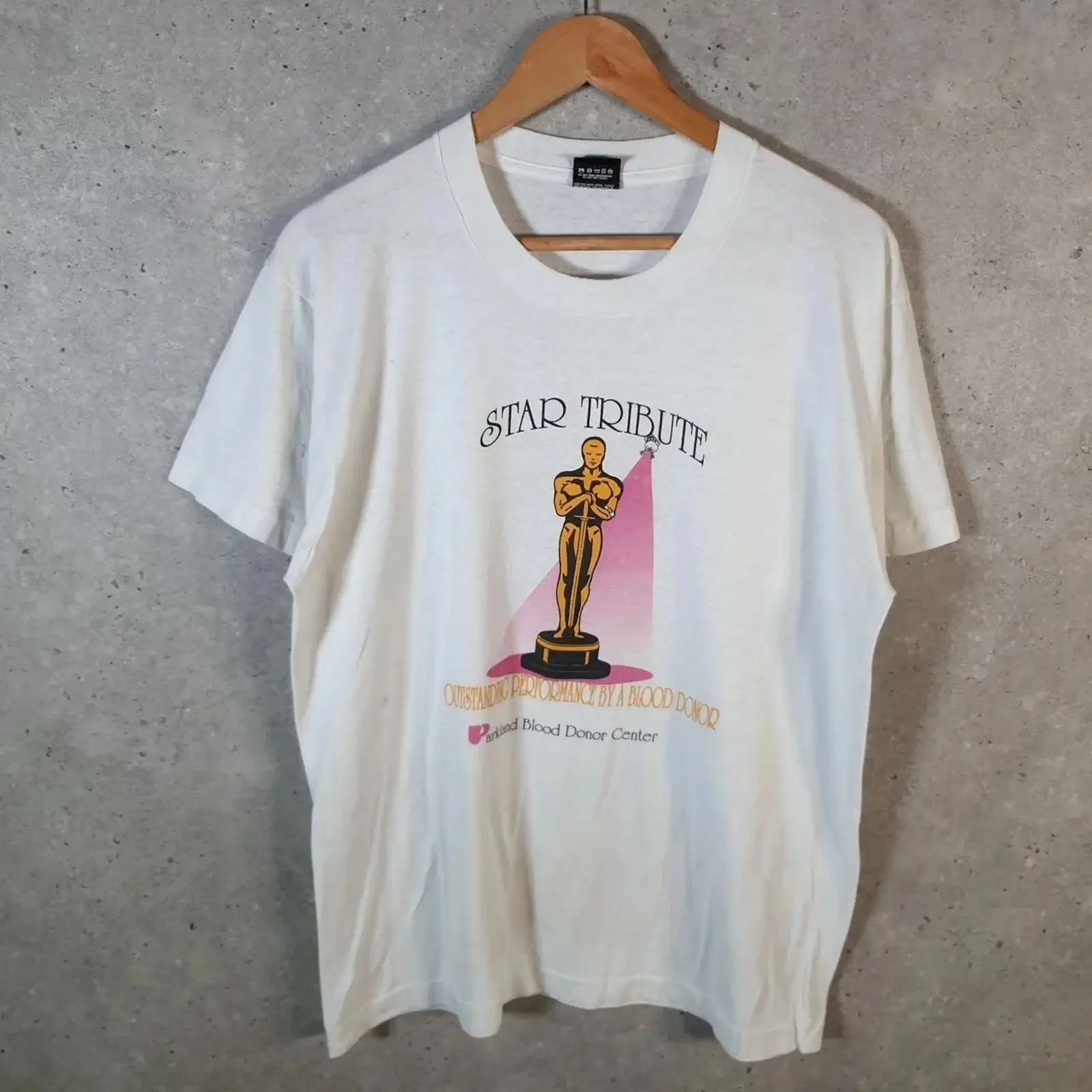 Vintage Screen Stars Parkland Blood Donor Center USA 90s T Shirt Men Large White vintage Washed Slightly Breathable Stretched