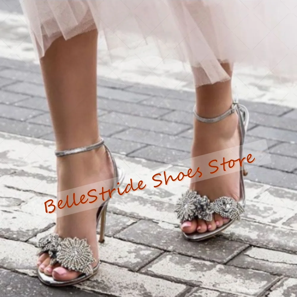 

Silver Crystal Flower Decor Sandals Buckle Strap Women Shoes Stilettos High Heels Party Banquet Dating 2025 Zapatos Para Mujere