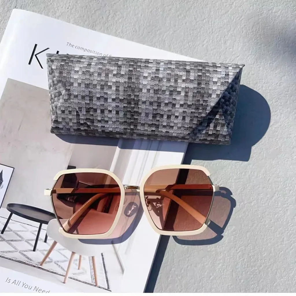 Portable Plastic Straw Woven Eyeglass Case Vintage Glasses Storage Box Hard Protective Eyewear Organizer for Sunglasses