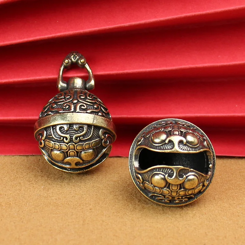 [E] Vintage Brass Keychain Pure Copper Gluttonous Bell Car Key Chain Pendant Small Pendant Men And Women