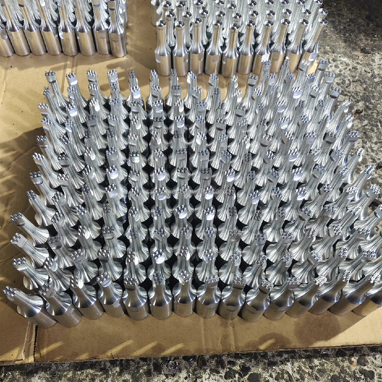 28 kHz 35 kHz Ultrasone Puntlassen Machine Hoorn Nieuw voor PC Voedsel Doos & Veiligheidsgordel Lassen 220 v Spanning