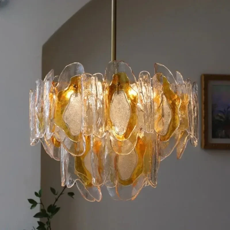 

French vintage amber glass chandelier - creative mid-century American-style living room study and bedroom lighting fixture