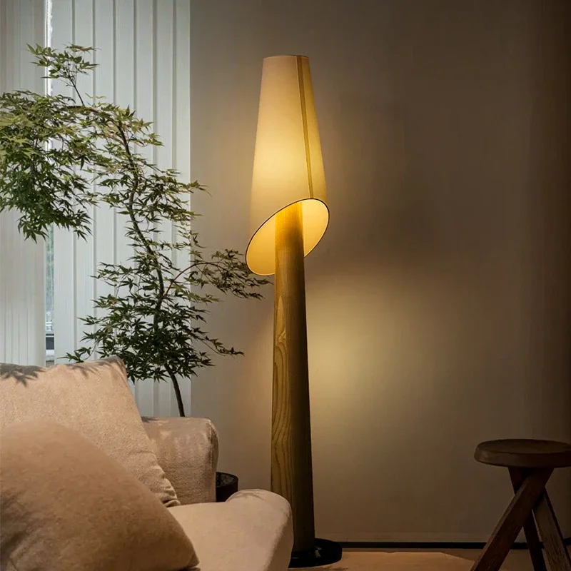 

Creative antique floor lamp solid wood living room bedroom decoration designer atmosphere large lamp