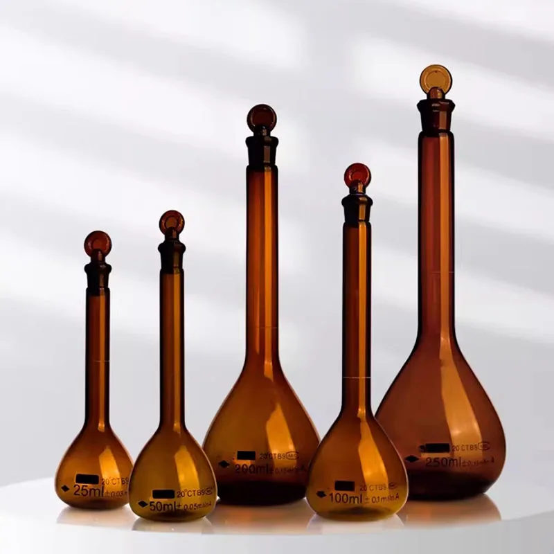 

Brown volumetric flask laboratory quantitative flask 3.3 high borosilicate glass 5/10/20/25/50/100/250/500ml