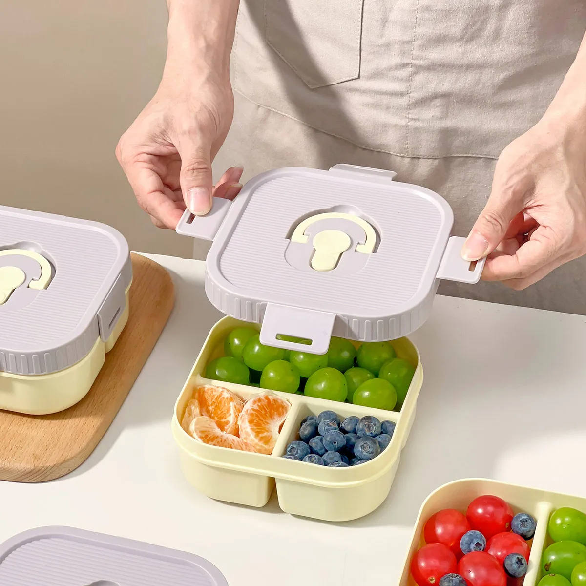 WORTHBUY Tragbare Kunststoff-Lunchbox mit Fach, mikrowellengeeignet, Obstsalat-Lunchbehälter, für Kinder, Studenten, auslaufsichere Bento-Box – Detail 6