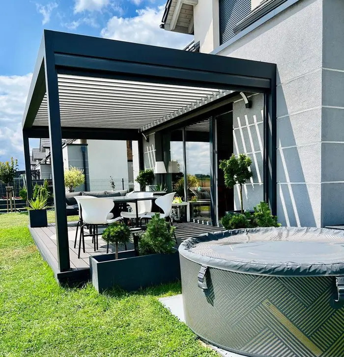 Remote Control Bioclimatic Pergola Louvered Roof System Waterproof Canopy Gazebo with Roller Blinds for Outdoor Sun Shade