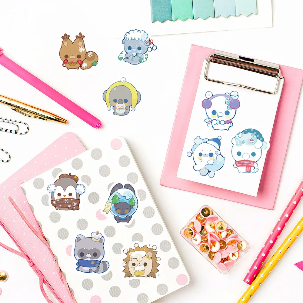 

500Pcs/roll Winter Small Animals Sticker Nostalgia Aesthetic Cute Home Decoration Cool Motorcycle Retro Laptop Luggage Stickers