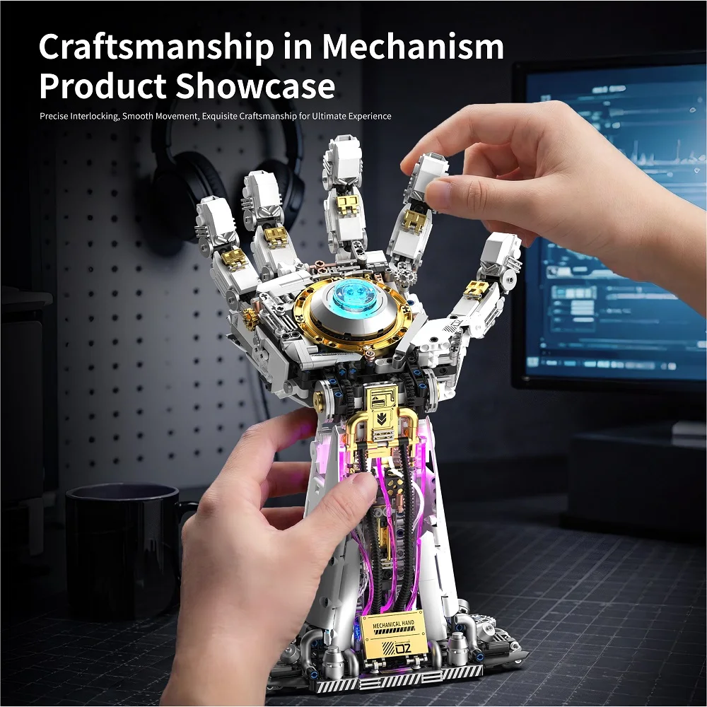 1424pcs Cyberpunk Mechanical Hand Assembly Toy H1009 Collectible Adult Figurine Model Building Blocks Ephemeral Theme