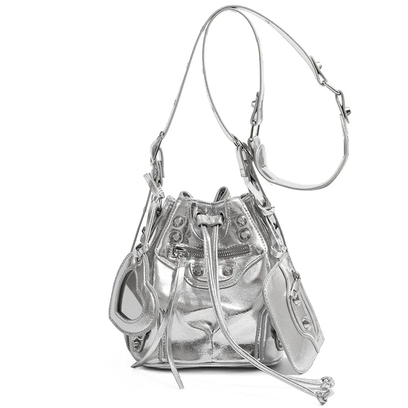 New Versatile Drawstring Shoulder bag Fashion Bucket Bag, Rivet Biker Bag, Premium Casual Commuter Shoulder Crossbody Bag