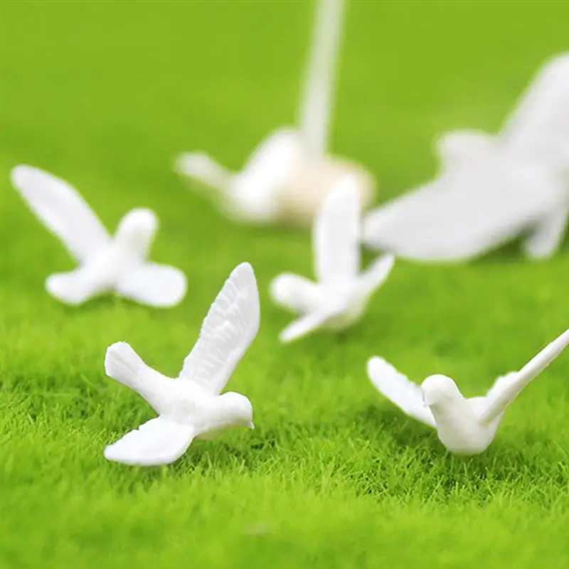 

10pcs Miniature Little White Dove Model Miniature Model Mini Artificial White Pigeon Model Vivid Landscape Decorative Model