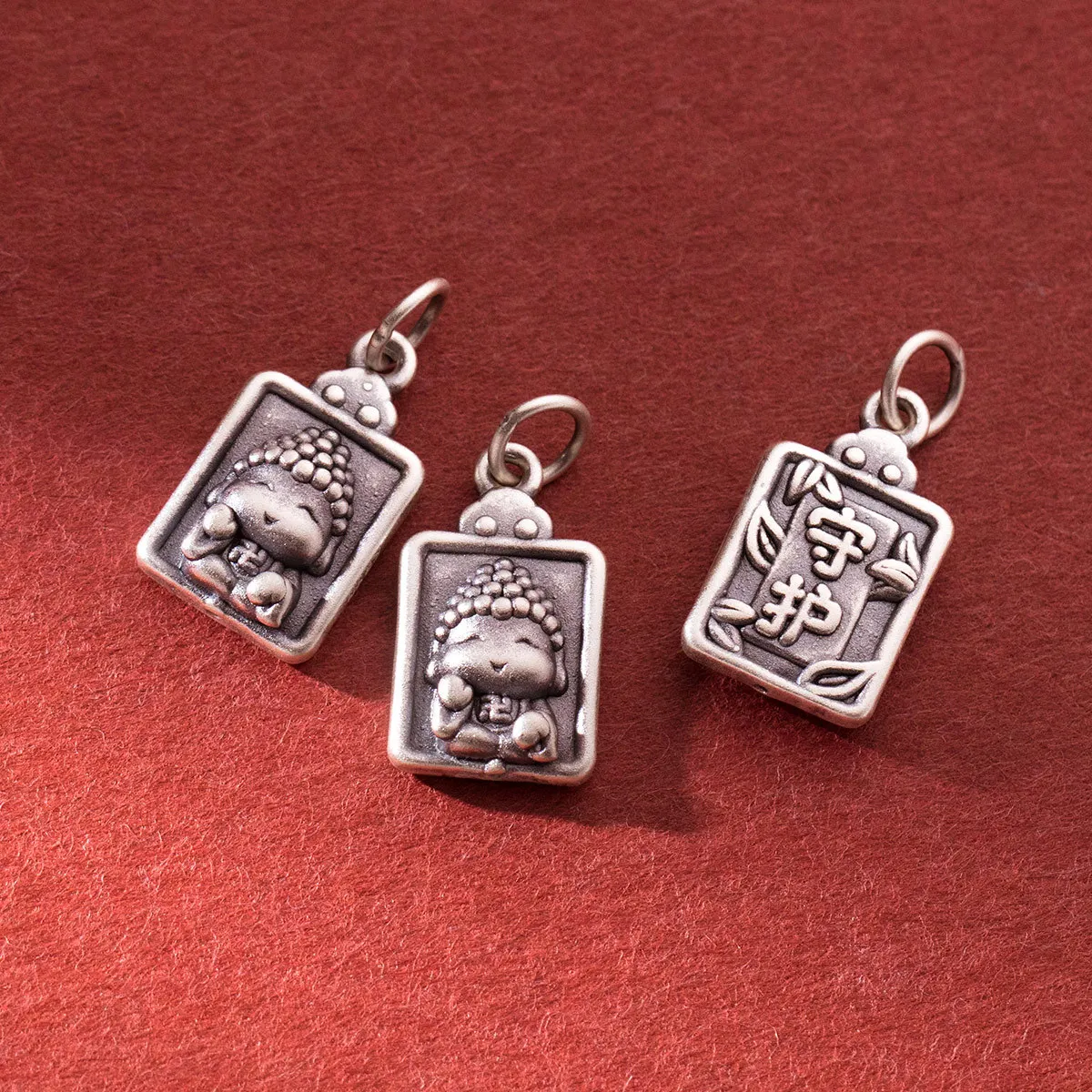 

1 шт./партия, подвески в виде квадрата Будды