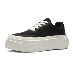 2025 Little Men's Trend Niche Casual Muffin New Versatile Breathable Ins Sports Skateboard White Shoes