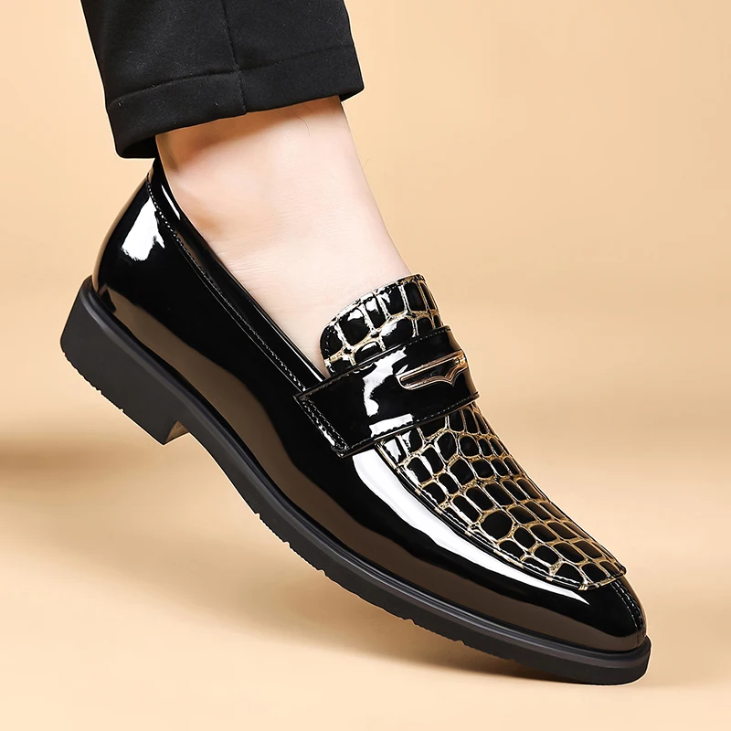 Large Size 38-48 Classic Men Loafers Multi Colored British Casual Fit Fashionable Casual Leather Shoes American Social Shoes Men
