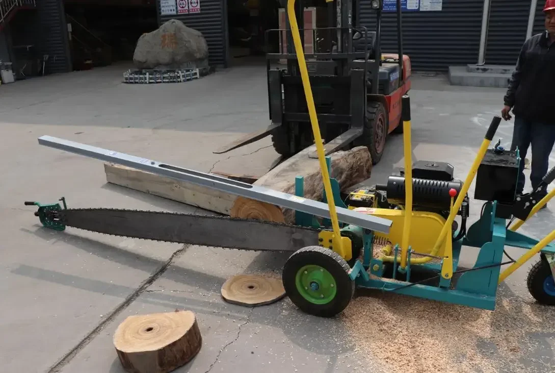 

#For The max guide plate length is 2400mm and the motor is 3-5.5kw wood slasher machine&