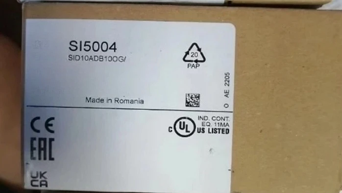 

Brand New SI5004 Expedited shipping