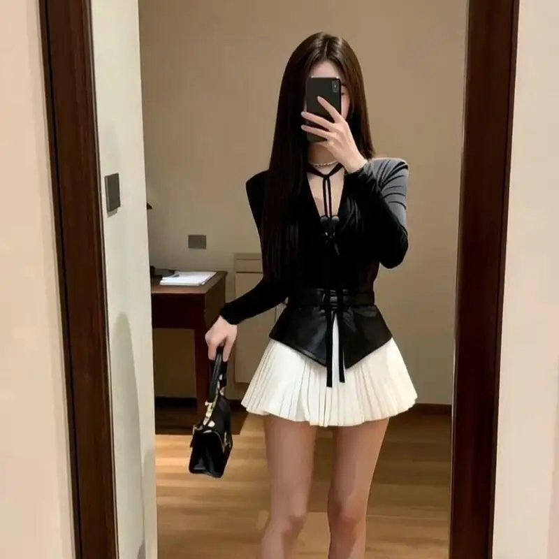 Y2K Spring Autumn Fashion Women Clothing French Cool New Collection Waist Tops High Waist Pleated Skirt 2Pcs Wearing Style