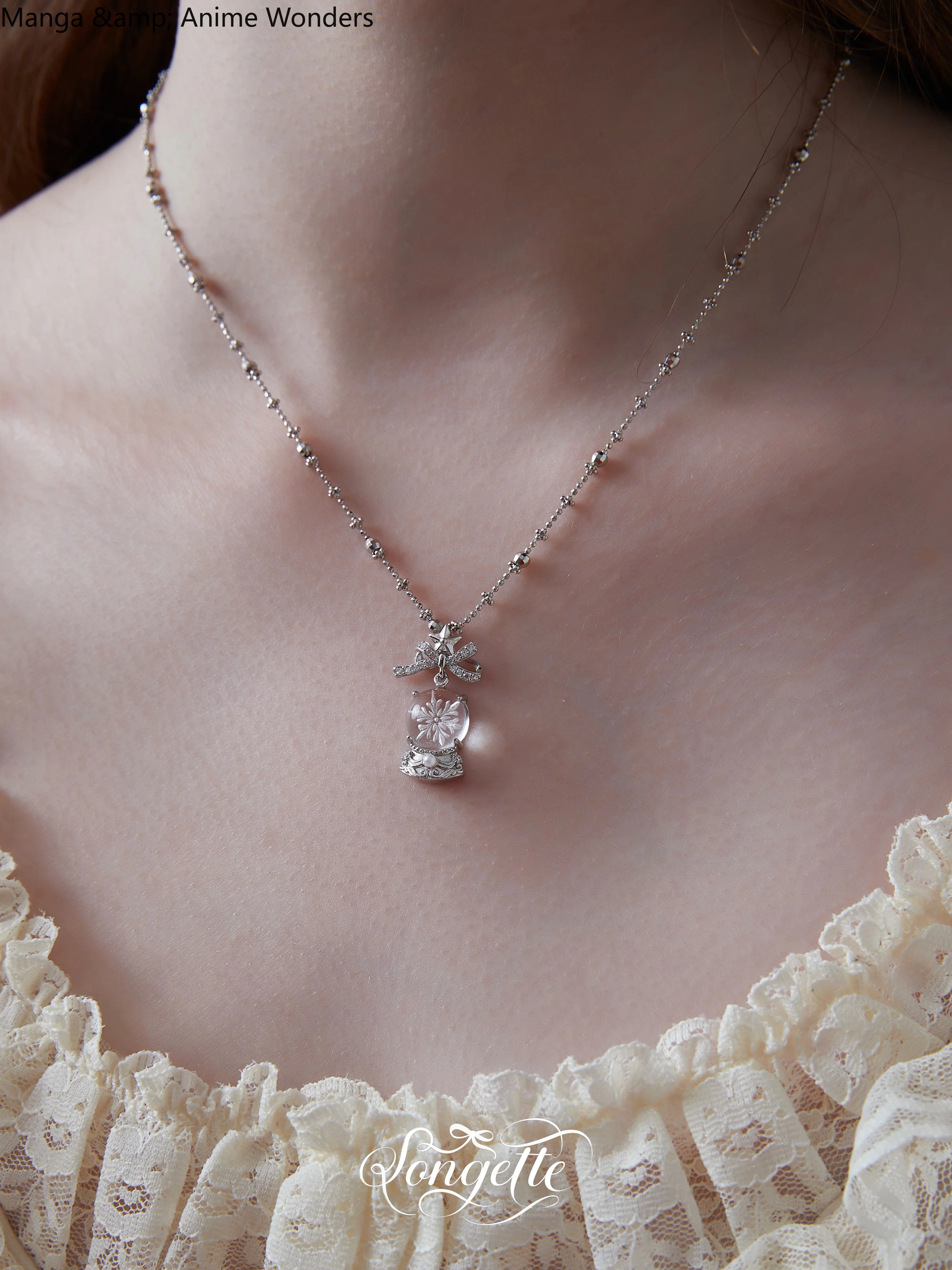 

Love and Deepspace Anime Zayne Birthday Cosplay Snowflake Music Box Pendant Necklace Cartoon Clavicle Necklaces Amulet Xmas Gift