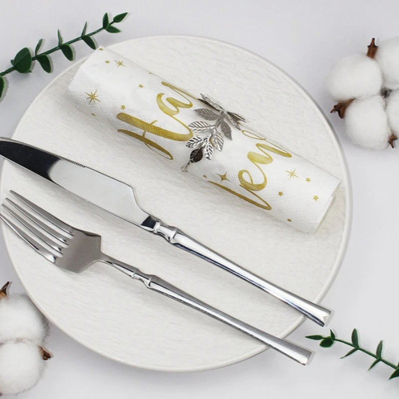 20 ชิ้น กระดาษเช็ดปากลายสุขสันต์ปีใหม่แบบใช้แล้วทิ้ง ของตกแต่งโต๊ะคริสต์มาส งานเฉลิมฉลอง กระดาษเช็ดปากสีทองลายปีใหม่ กระดาษตกแต่ง