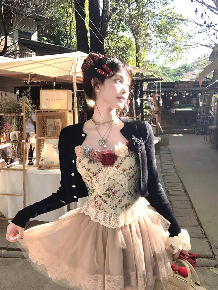 

Летний комплект из двух предметов, женская милая мини-юбка в стиле Лолиты с рюшами и воротником «Питер Пэн», блузка с пышными рукавами и кружевной отделкой, милые наряды