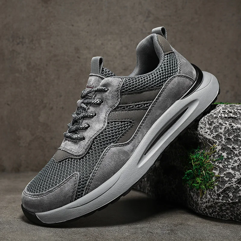 

2025 new plus size men's casual shoes, thick soled leather shoes, hand sewn loafers, fashionable men's shoes