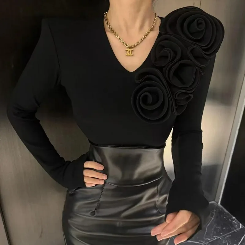 เสื้อผ้าผู้หญิง 2025 ฤดูใบไม้ผลิฤดูใบไม้ร่วงสไตล์VINTAGE 3Dการออกแบบดอกไม้Basic Tเสื้อElegant Chic VคอยาวแขนยาวSlim Tops
