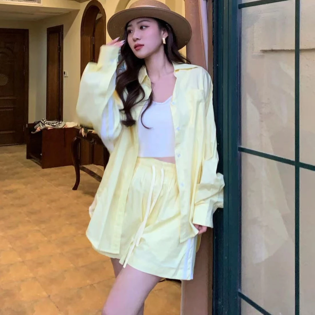 

Women's yellow casual shirt loose and comfortable vacation top