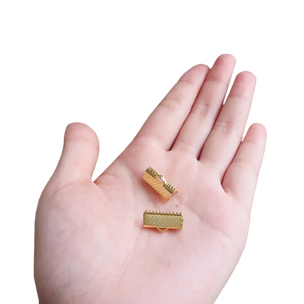 

100pcs 1.6Cm Metal Fastener Clasps Plated Ribbon Ends Textured Crimp Connectors For Diy Jewelry Making Cord Lace Bookmark Craft