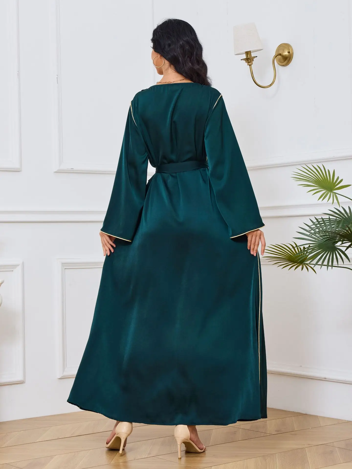 Dubai árabe muçulmano moda vestido 2025 eid ramadan abaya feminino frisado cetim vestidos de noite kaftan hijab robe khimar islam roupas