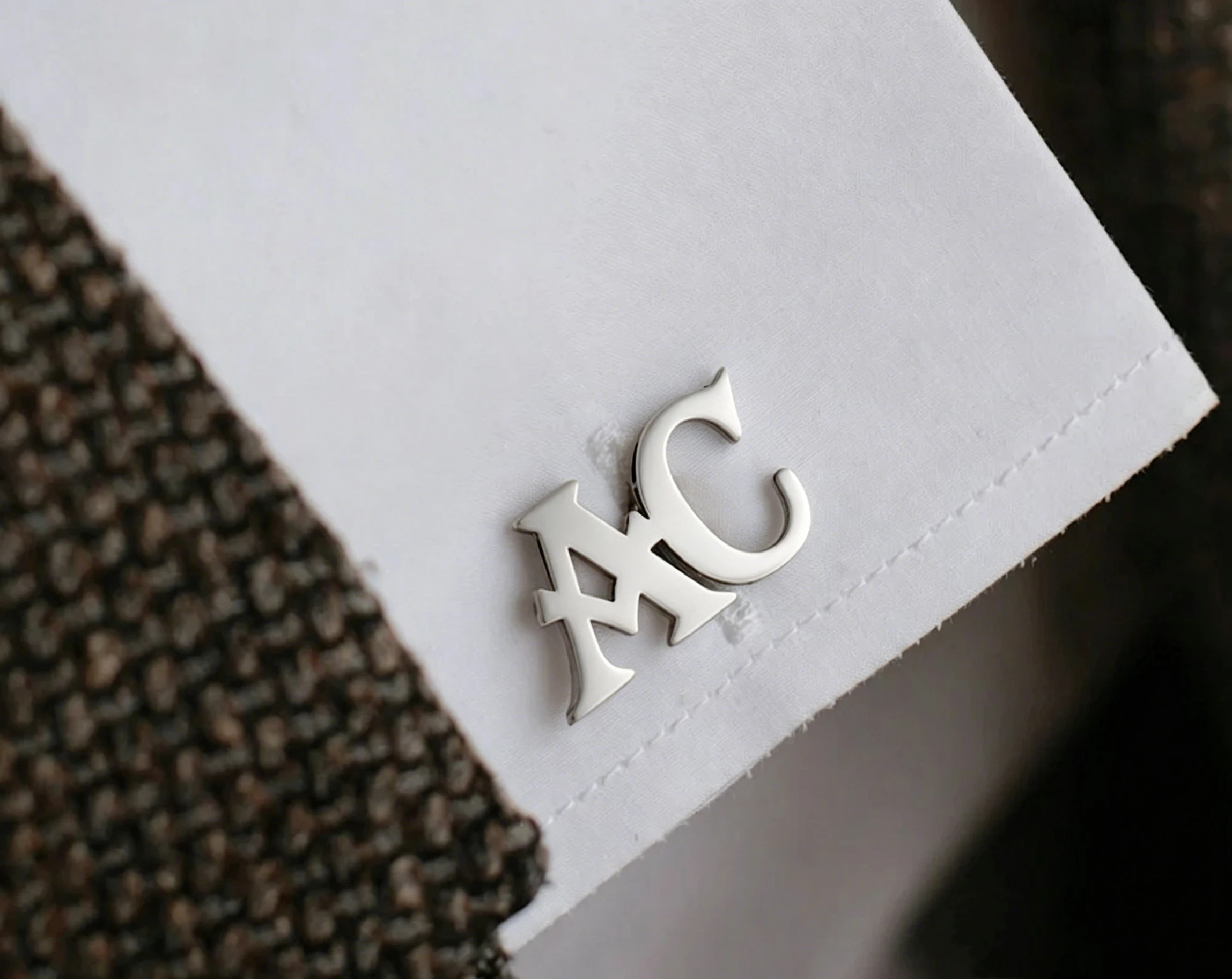 

Custom Initial Cufflinks Personalized Letter Cufflink Monogram Bespoke Simple Shirt Cufflinks For Men Stainless Steel Jewelry