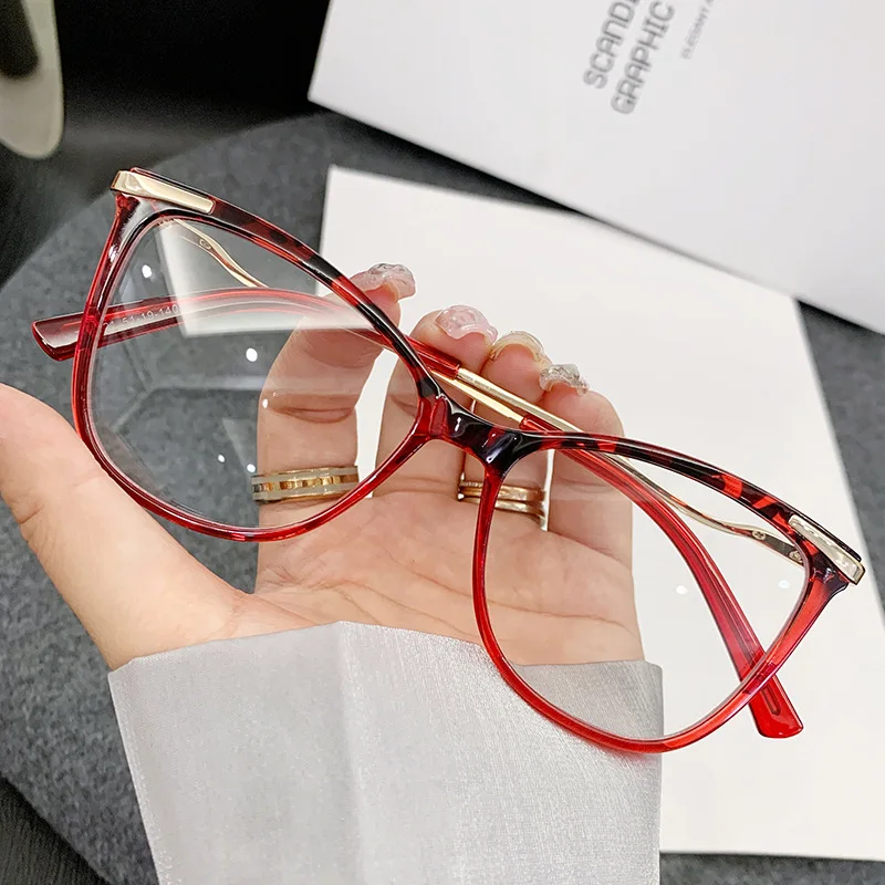 New Style Glasses Frame for Women Light Weight Butterfly Shape Women's Eyeglasses Blue Light Blocking Computer Glass