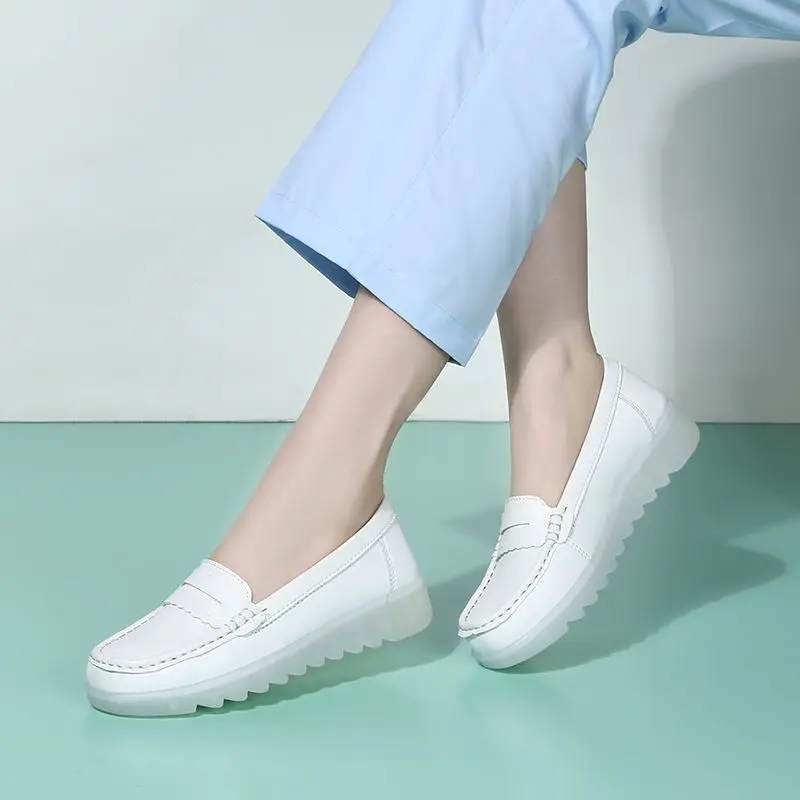 Women Chunky Platform Sneakers Breathable Soft Sole White Shoes Height Increasing Lightweight Comfortable Casual Walking Shoes