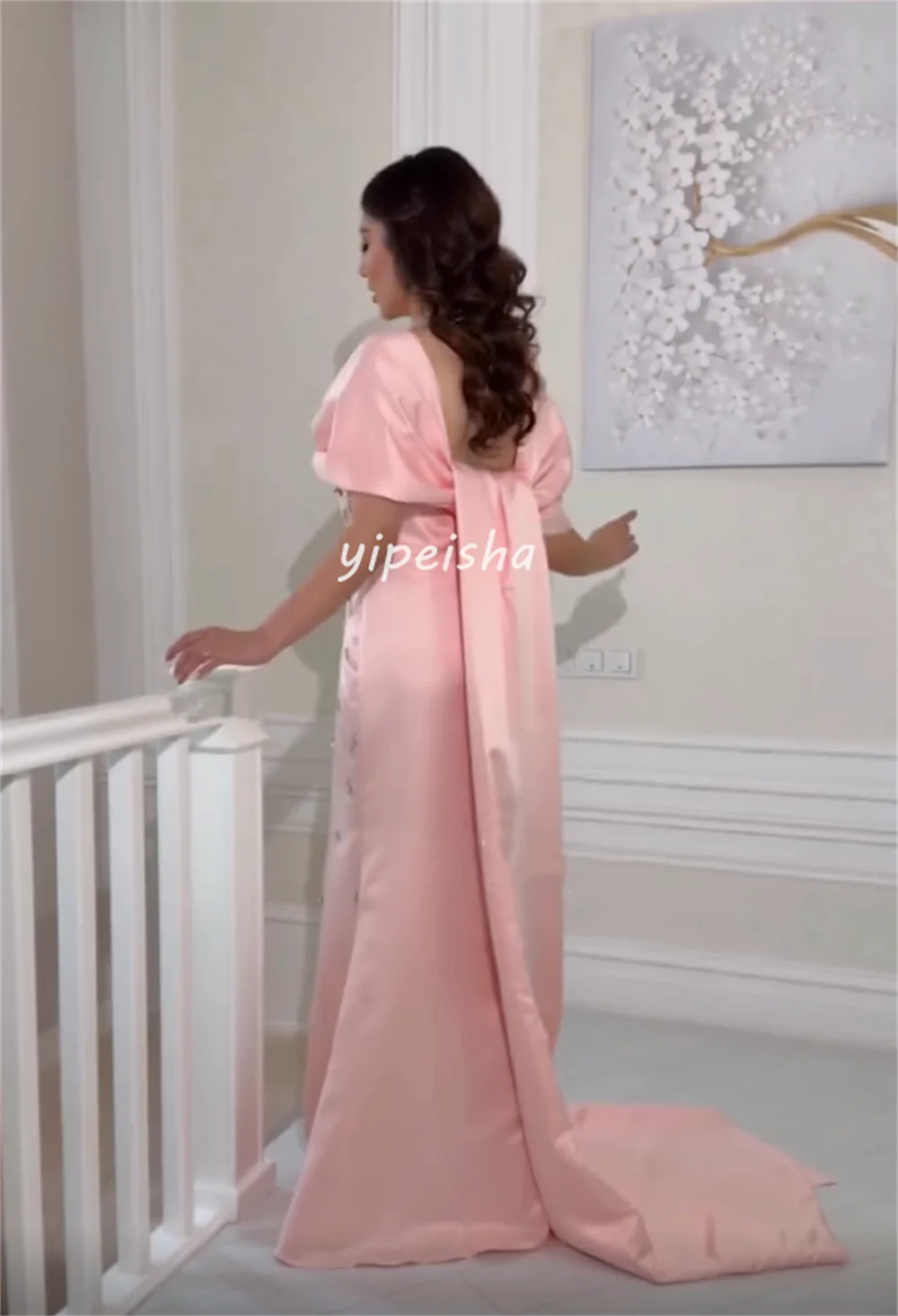 تخصيص جودة عالية رائعة Charmeuse حجر الراين الطية مستقيم خارج على الكتف فساتين طويلة فساتين المناسبات حسب الطلب