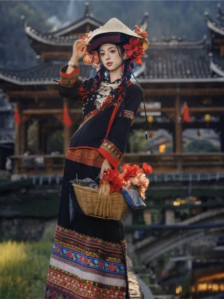 

New ethnic costume women's foreign land clothing travel photography and portrait set