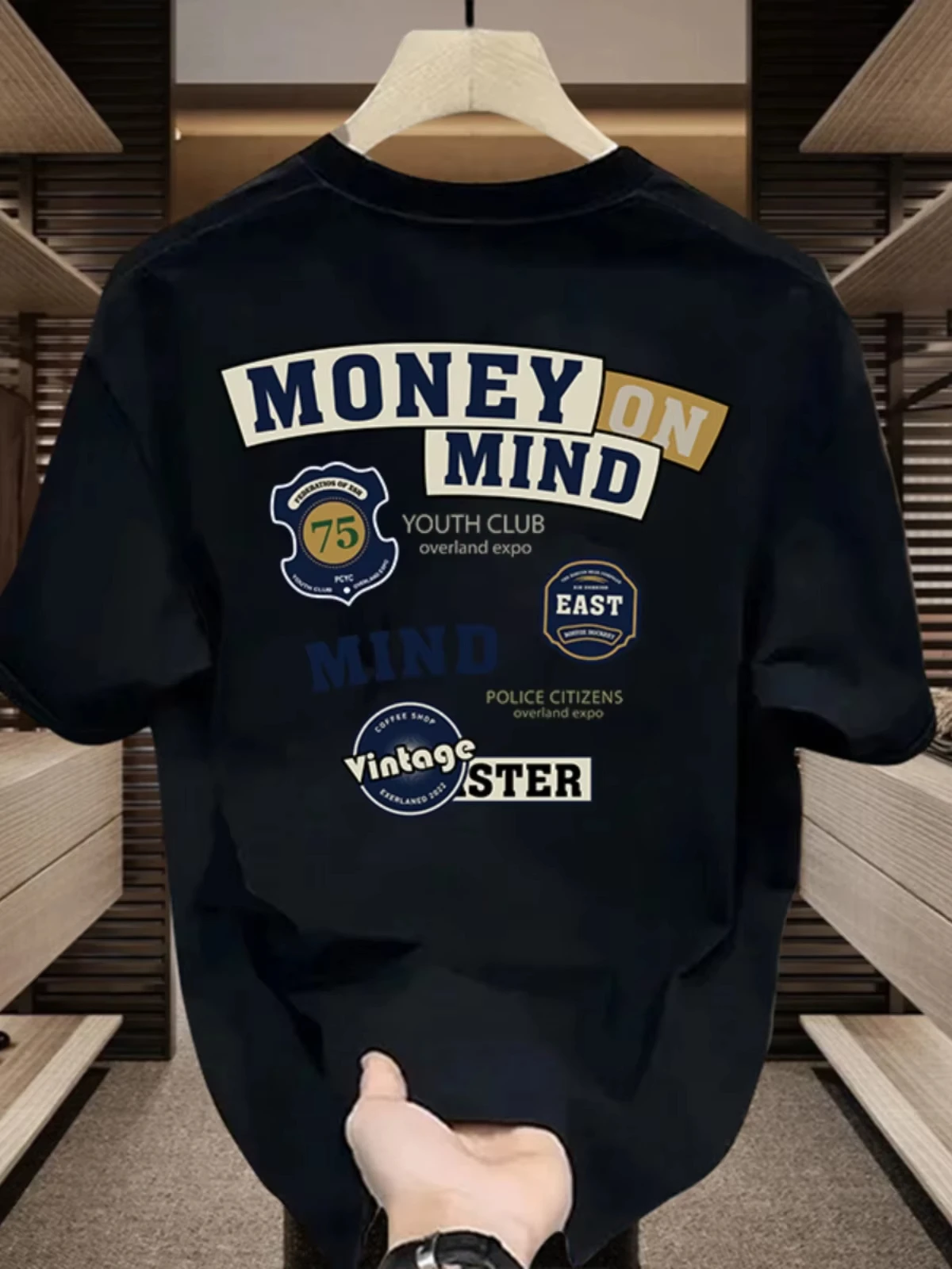 

2026 Новая весенне-летняя модная футболка из чистого хлопка с короткими рукавами и принтом в стиле ретро, нейтральный мягкий повседневный топ