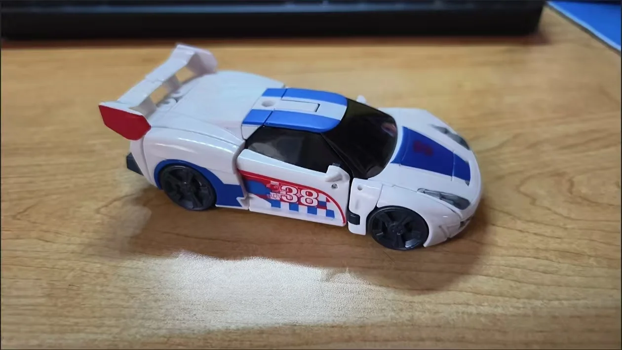 

Smokescreen Transformer Action Figure - Age of the Primes G1 Studio Mecha Anime Robot Model for Collection And Gift