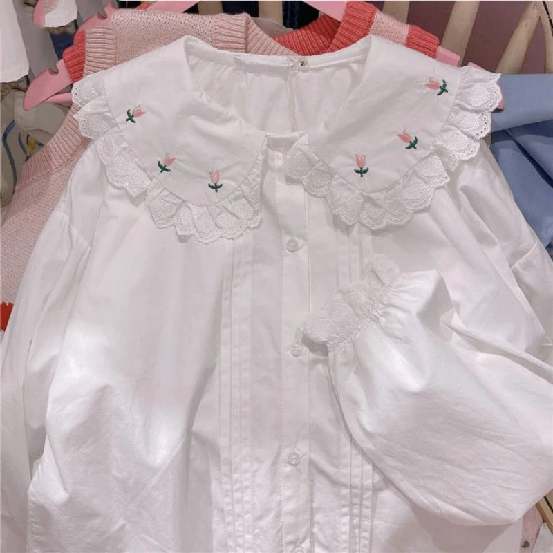 

2025 цветочные рубашки Jk, женские рубашки Kawaii с воротником Питера Пэна, японский стиль, белая кружевная блузка в стиле Лолиты, студенческий топ, повседневная милая мода