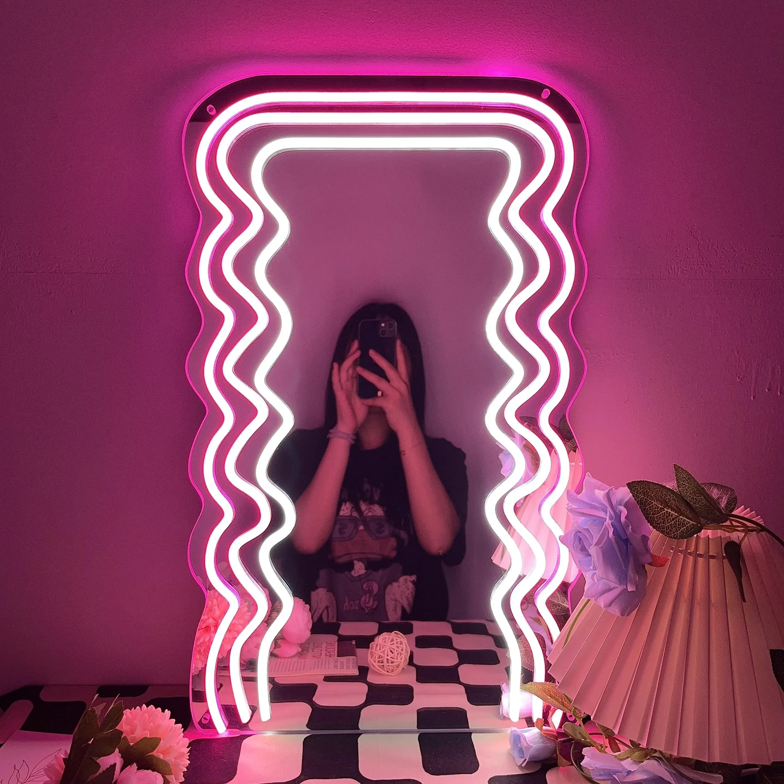 

Неоновая лампа-зеркало с волнистым эффектом, регулируемая, эстетичная, для спальни, гардеробной, зоны для селфи, декора стен, подарок для девушки