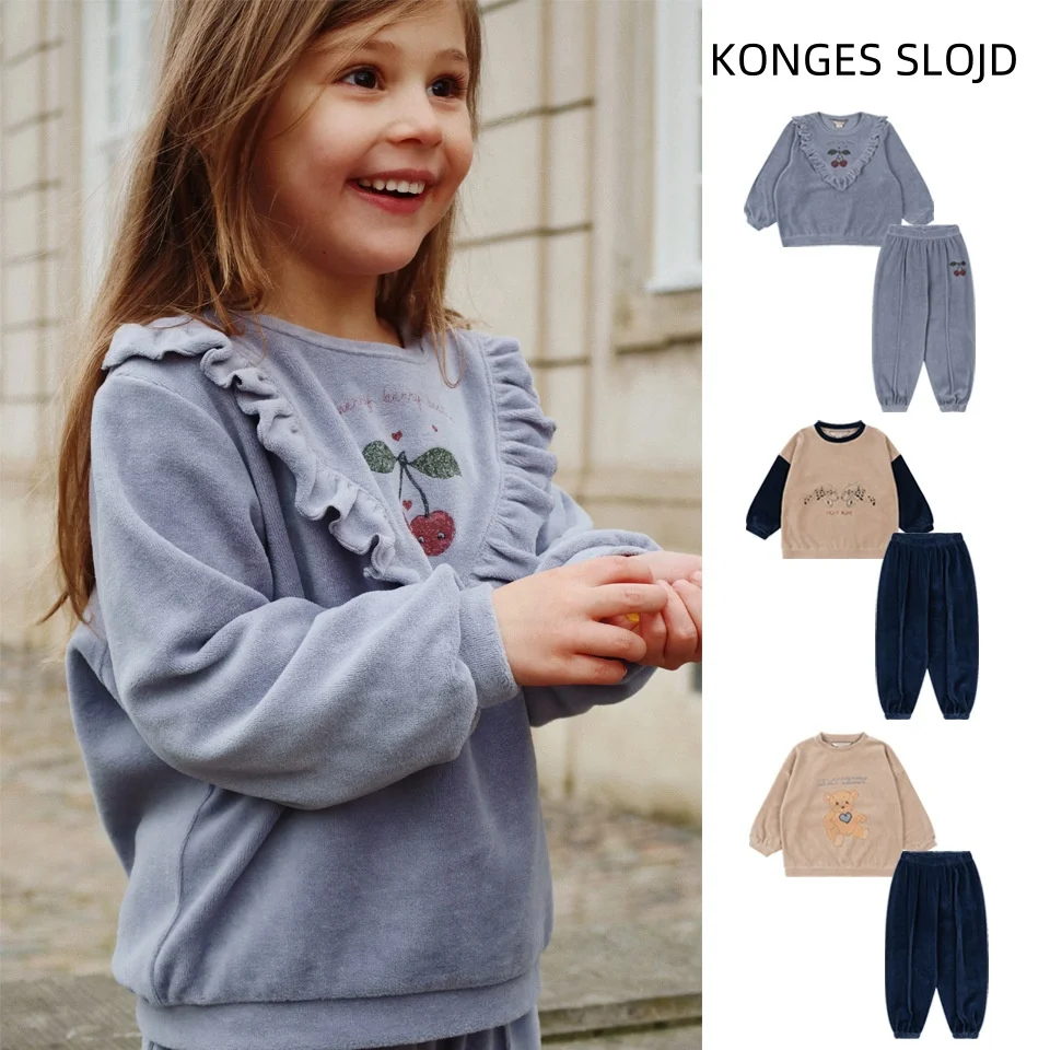 KONGES SLOJD Kids' velvet Romper with Ruffles And Button Detail Unisex Baby Romper for Spring/Autumn