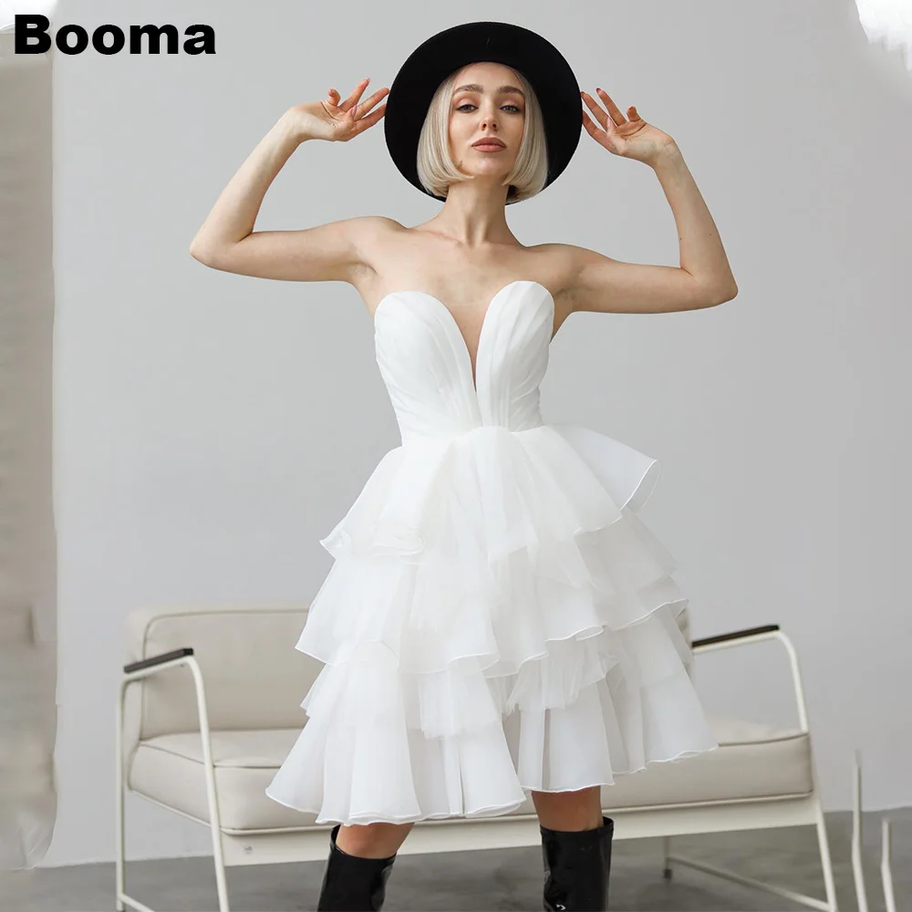 

Booma White A-Line Short Wedding Party Dresses Tiered Organza Sweetheart Bride Prom Gowns Knee Length Homecoming Dress For Women