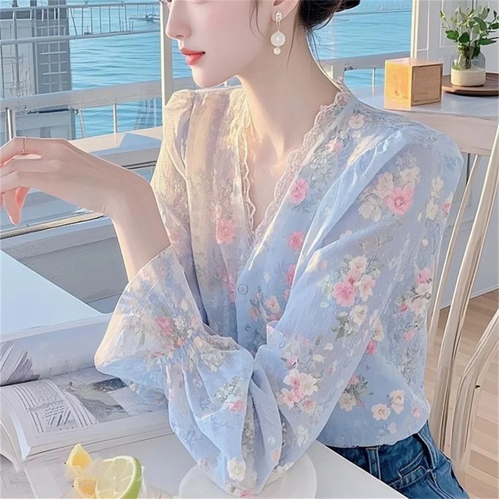 

2025 Ladies Fashion Long Sleeve Lace Shirts Elegant Women Chiffon Blouse Spring Summer Female V-neck Vintage Floral Print Tops