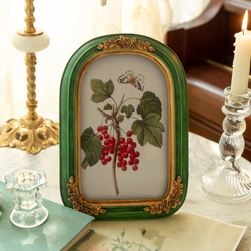 Retro European Vintage Relief Green Resin Picture Frame Home Decorative Items for Wall Decoration