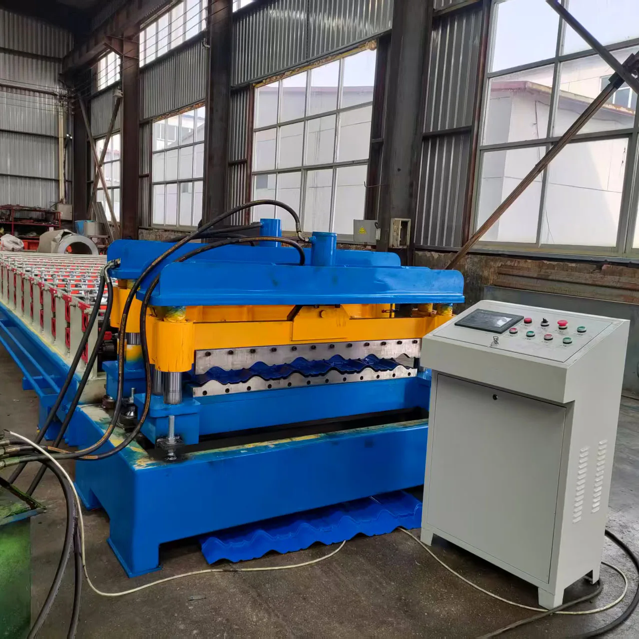 936 Model Automatic Glazed Tile Roll Forming Machine with PLC Gearbox Engine for Colombia