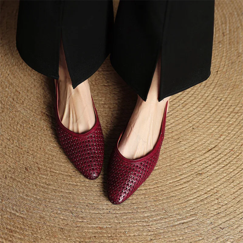 

New Summer Sandals Women Shoes Round Toe Sandals for Women Fashion Hollow Out Handmade Sandals Shoes Low Heel Flat Shoes Black