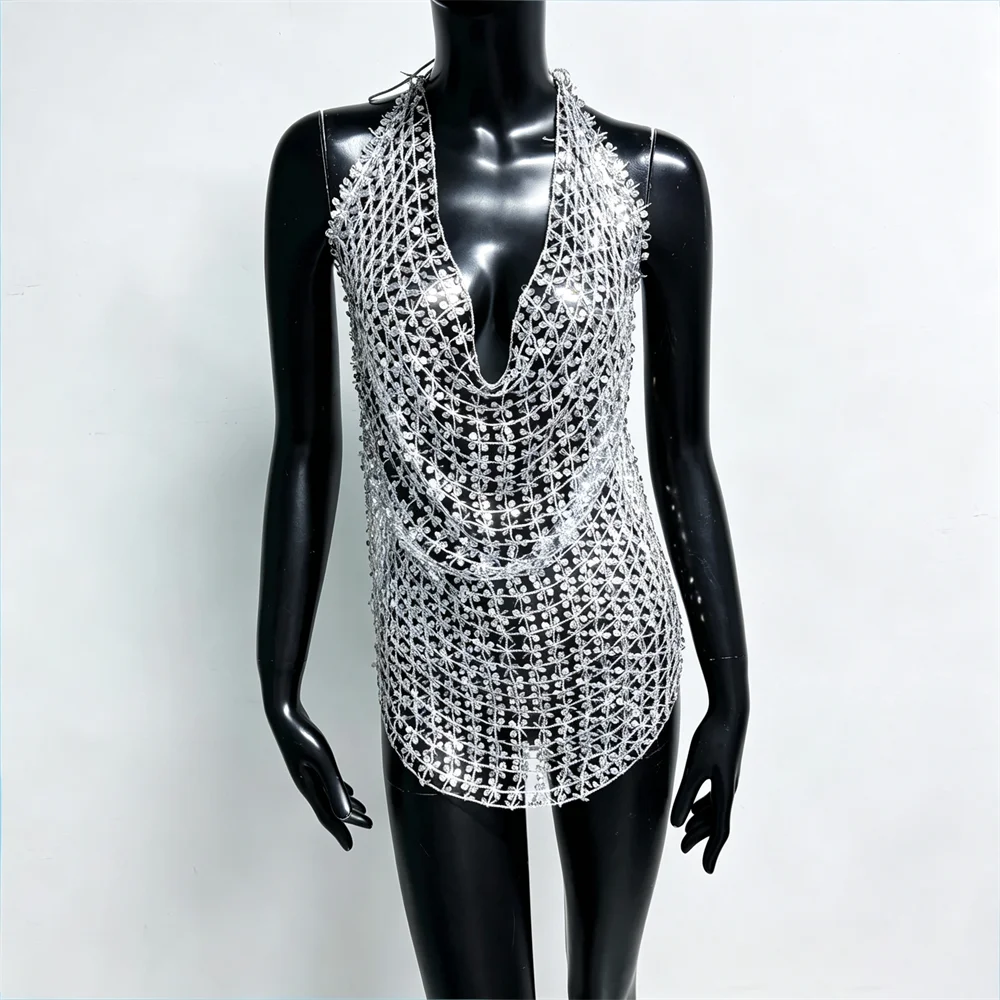 Damen Glänzendes Acryl-Pailletten-Top mit Ausschnitten, Sexy Tiefer V-Ausschnitt, Rückenfreies Neckholder-Oberteil, Durchsichtiges Strand-Party-Top – Detail 5